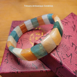 Bracelet en pierre d'Aventurine tricolore