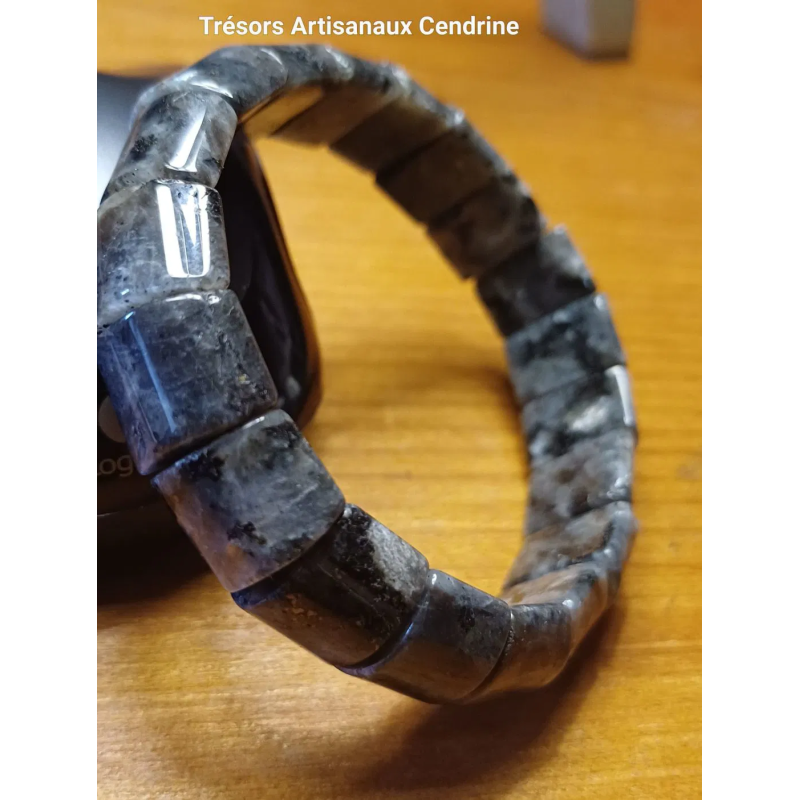 Bracelet en pierre de Larvikite