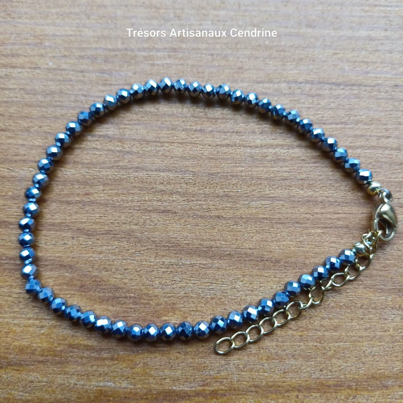 bracelet en perles de pierres 3mm facettées d'Hématite