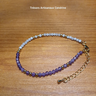 bracelet en perles de pierres 3mm facettées d'Améthyste alternées pierre de Lune