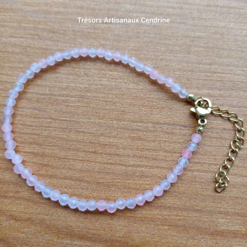 bracelet en perles de pierres 3mm facettées Quartz rose