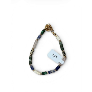 Bracelet doré avec pierres diverses