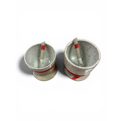 Duo tasses "ligne rouge" + sous tasses+2 touillettes