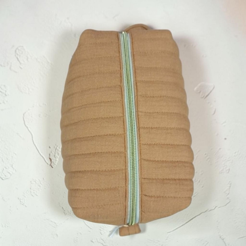 Trousse Make up camel brodée