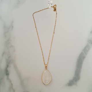 Collier dorée quatz blanc