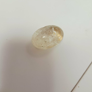 Pierre en citrine