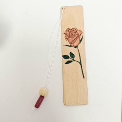 Marque page en bois