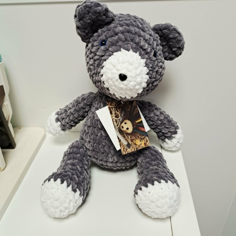 Ours crocheté bleu