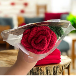 Rose rouge avec fondant coeur rose eternelle